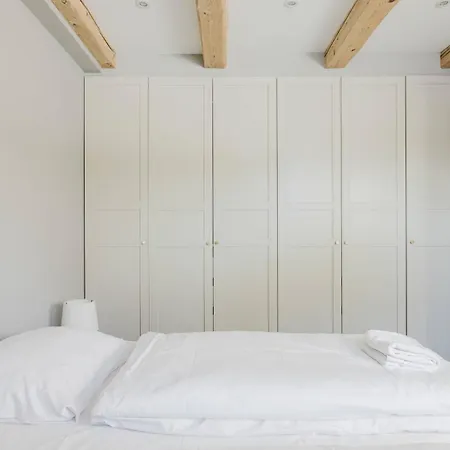 Elegant Private In The Heart Of Am