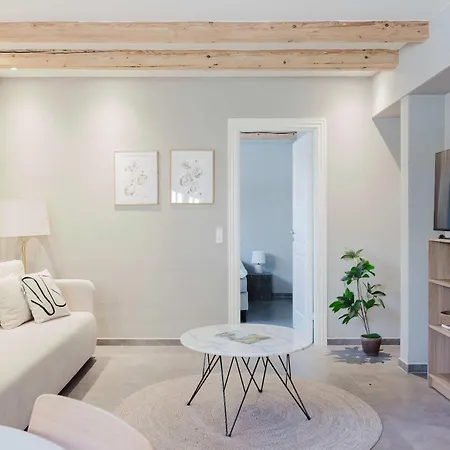 Elegant Private In The Heart Of Am *